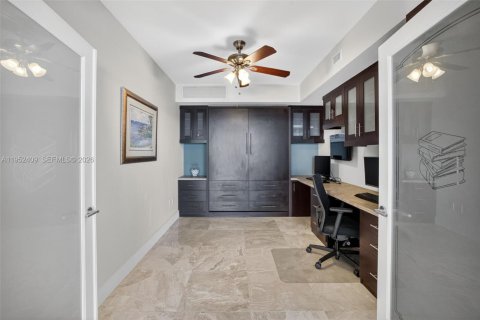 Купить кондоминиум в Помпано-Бич, Флорида 3 спальни, 195.84м2, № 2017639 - фото 30