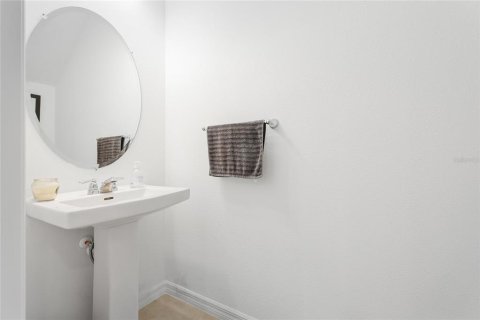 Townhouse in Nokomis, Florida 3 bedrooms, 131.18 sq.m. № 2211172 - photo 14