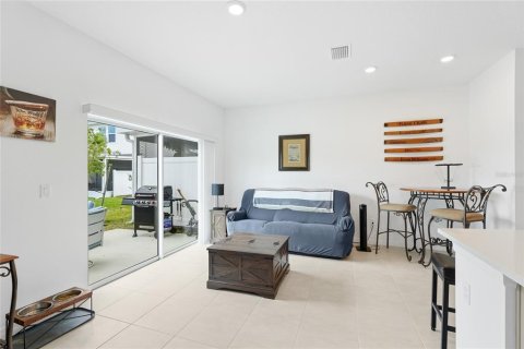 Townhouse in Nokomis, Florida 3 bedrooms, 131.18 sq.m. № 2211172 - photo 15