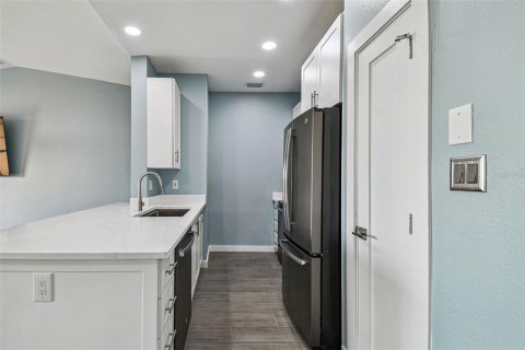 Copropriété à louer à Tampa, Floride: 1 chambre, 60.76 m2 № 2416338 - photo 20