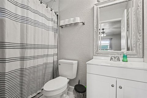 Casa en venta en Deltona, Florida, 3 dormitorios, 145.95 m2 № 2386025 - foto 21