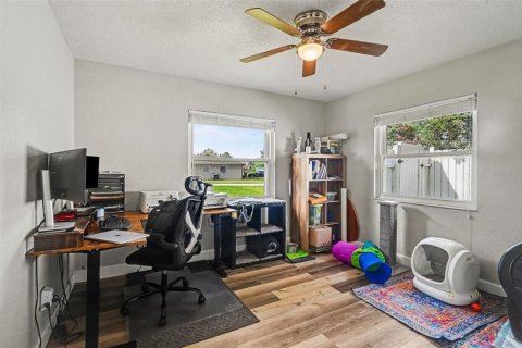 Casa en venta en Deltona, Florida, 3 dormitorios, 145.95 m2 № 2386025 - foto 12