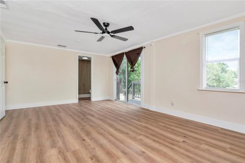 House in Plant City, Florida 3 bedrooms, 137.22 sq.m. № 1877234 - photo 11