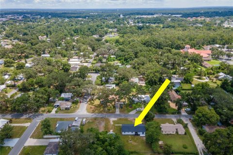 House in Plant City, Florida 3 bedrooms, 137.22 sq.m. № 1877234 - photo 27