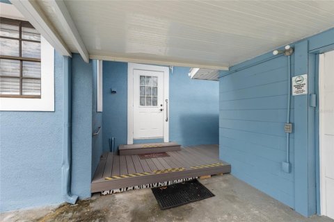 Villa ou maison à vendre à Tampa, Floride: 5 chambres, 174.28 m2 № 2294827 - photo 30