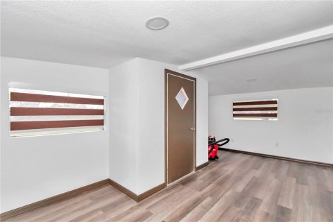 Propiedad comercial en venta en Ocala, Florida, 89.56 m2 № 1543377 - foto 12