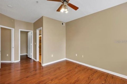 Touwnhouse à louer à Orlando, Floride: 2 chambres, 109.07 m2 № 2112554 - photo 4