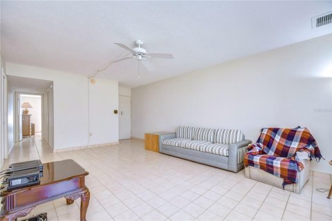 Купить кондоминиум в Клируотер, Флорида 3 комнаты, 117.99м2, № 1804923 - фото 7