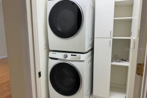 Condominio en alquiler en Bradenton, Florida, 2 dormitorios, 138.98 m2 № 1901654 - foto 14