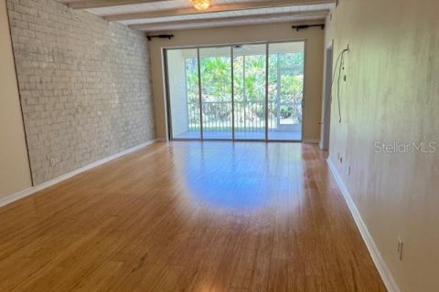 Condominio en alquiler en Bradenton, Florida, 2 dormitorios, 138.98 m2 № 1901654 - foto 4