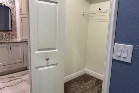 Condominio en alquiler en Bradenton, Florida, 2 dormitorios, 138.98 m2 № 1901654 - foto 17