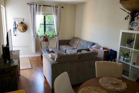 Condo in Cutler Bay, Florida, 2 bedrooms  № 1890411 - photo 30
