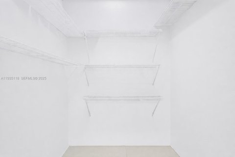 Купить кондоминиум в Авентура, Флорида 2 спальни, 100.24м2, № 1993289 - фото 30
