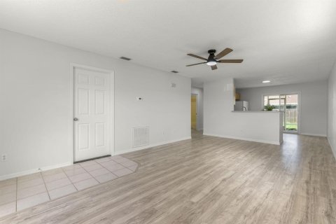 Casa en venta en Vero Beach, Florida, 2 dormitorios, 84.91 m2 № 2382746 - foto 10