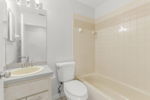 Casa en venta en Vero Beach, Florida, 2 dormitorios, 84.91 m2 № 2382746 - foto 27