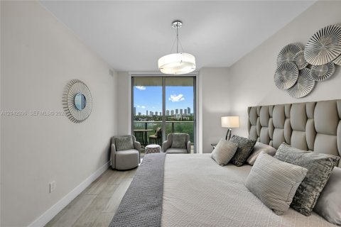 Condominio en venta en North Miami Beach, Florida, 1 dormitorio, 87.05 m2 № 2145862 - foto 22