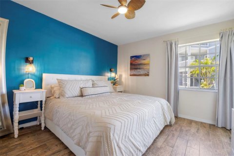 Copropriété à vendre à Saint Petersburg, Floride: 2 chambres, 66.89 m2 № 1547830 - photo 13