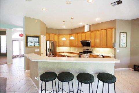 House in Tampa, Florida 5 bedrooms, 296.45 sq.m. № 1883937 - photo 18