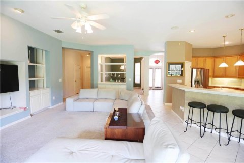 House in Tampa, Florida 5 bedrooms, 296.45 sq.m. № 1883937 - photo 14