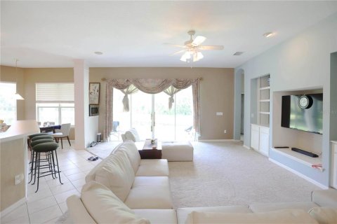 House in Tampa, Florida 5 bedrooms, 296.45 sq.m. № 1883937 - photo 11