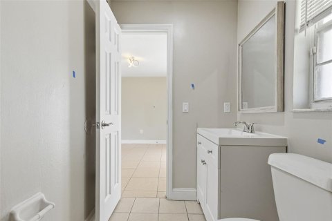 Casa en venta en Orlando, Florida, 3 dormitorios, 107.77 m2 № 2110931 - foto 24