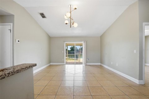 Casa en venta en Orlando, Florida, 3 dormitorios, 107.77 m2 № 2110931 - foto 12