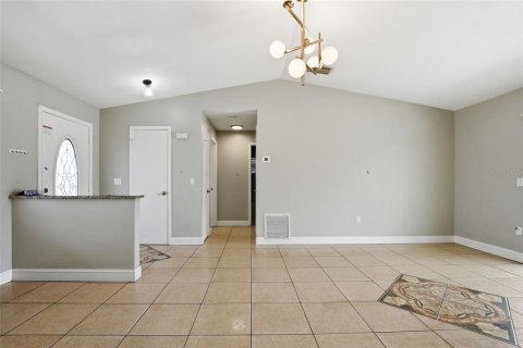 Casa en venta en Orlando, Florida, 3 dormitorios, 107.77 m2 № 2110931 - foto 8