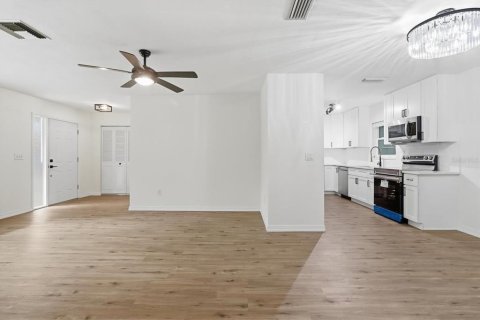 Casa en venta en Citrus Springs, Florida, 2 dormitorios, 102.84 m2 № 2384380 - foto 8