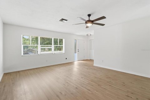 Casa en venta en Citrus Springs, Florida, 2 dormitorios, 102.84 m2 № 2384380 - foto 6