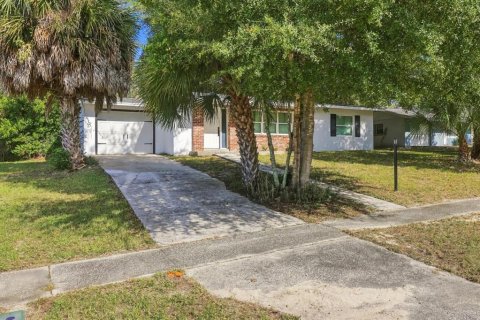 Casa en venta en Citrus Springs, Florida, 2 dormitorios, 102.84 m2 № 2384380 - foto 2