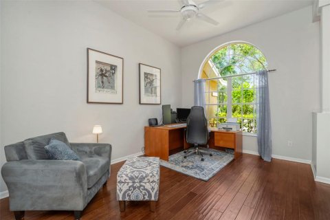 Villa ou maison à vendre à Tampa, Floride: 4 chambres, 251.95 m2 № 2150252 - photo 15