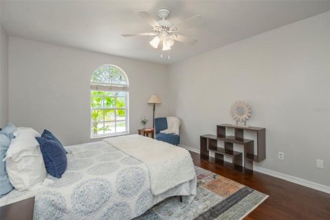 Villa ou maison à vendre à Tampa, Floride: 4 chambres, 251.95 m2 № 2150252 - photo 30