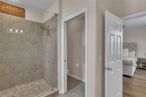 House in Wesley Chapel, Florida 4 bedrooms, 276.29 sq.m. № 1894059 - photo 30