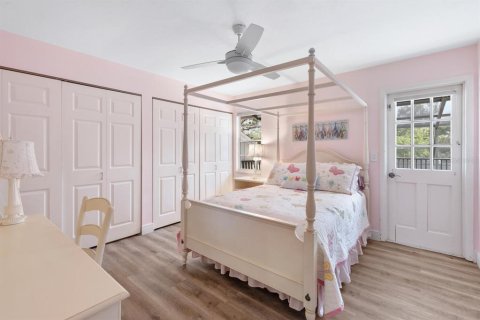 House in Sarasota, Florida 5 bedrooms, 487.83 sq.m. № 1532764 - photo 25
