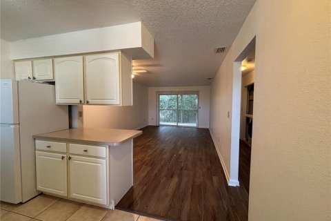 Appartement à louer à Punta Gorda, Floride: 2 chambres, 83.15 m2 № 2285520 - photo 2