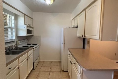 Appartement à louer à Punta Gorda, Floride: 2 chambres, 83.15 m2 № 2285520 - photo 4
