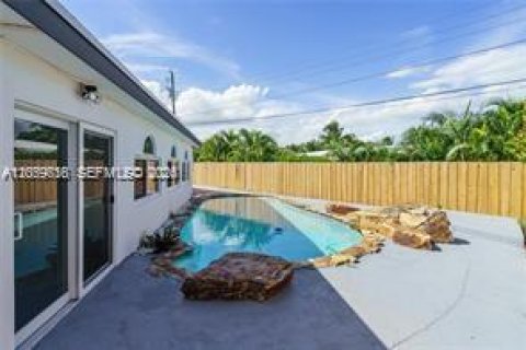 Villa ou maison à vendre à Fort Lauderdale, Floride: 3 chambres, 188.59 m2 № 2181803 - photo 23