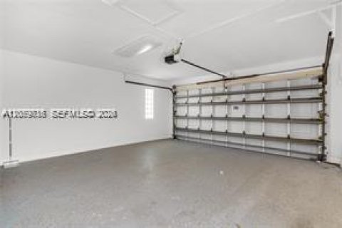 Villa ou maison à vendre à Fort Lauderdale, Floride: 3 chambres, 188.59 m2 № 2181803 - photo 16
