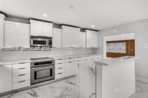 Villa ou maison à vendre à Fort Lauderdale, Floride: 3 chambres, 188.59 m2 № 2181803 - photo 18