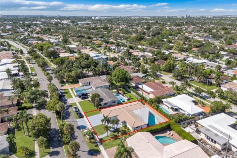 Villa ou maison à Fort Lauderdale, Floride 3 chambres, 188.59 m2 № 2181803
