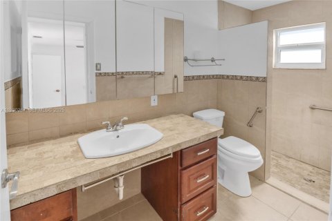 Villa ou maison à vendre à Plantation, Floride: 2 chambres, 144.93 m2 № 1989105 - photo 17