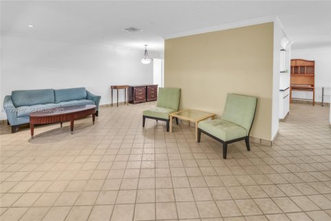 Villa ou maison à vendre à Plantation, Floride: 2 chambres, 144.93 m2 № 1989105 - photo 2