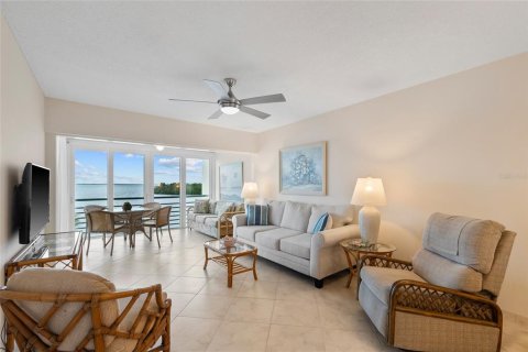 Condo in Longboat Key, Florida, 1 bedroom  № 1551330 - photo 5