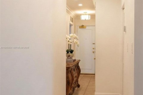 Купить виллу или дом в Майами, Флорида 3 спальни, 150.04м2, № 2001262 - фото 27