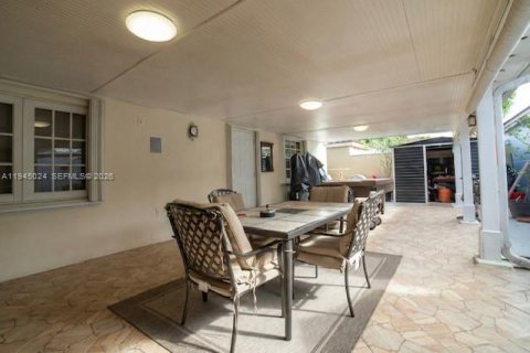 Купить виллу или дом в Майами, Флорида 3 спальни, 150.04м2, № 2001262 - фото 15