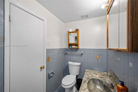 Villa ou maison à vendre à Cooper City, Floride: 4 chambres, 183.57 m2 № 1989283 - photo 18