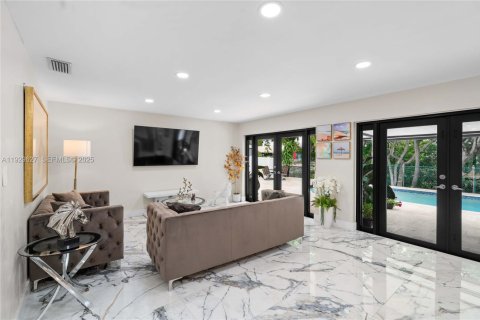 Villa ou maison à vendre à Cooper City, Floride: 4 chambres, 183.57 m2 № 1989283 - photo 6