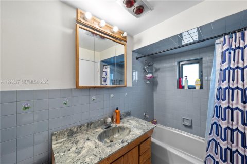 Villa ou maison à vendre à Cooper City, Floride: 4 chambres, 183.57 m2 № 1989283 - photo 19