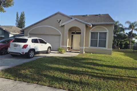 Casa en Boynton Beach, Florida 3 dormitorios, 176.24 m2 № 2379616