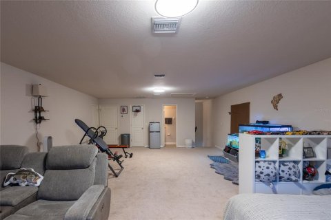 House in Land O' Lakes, Florida 5 bedrooms, 309.64 sq.m. № 2391335 - photo 21